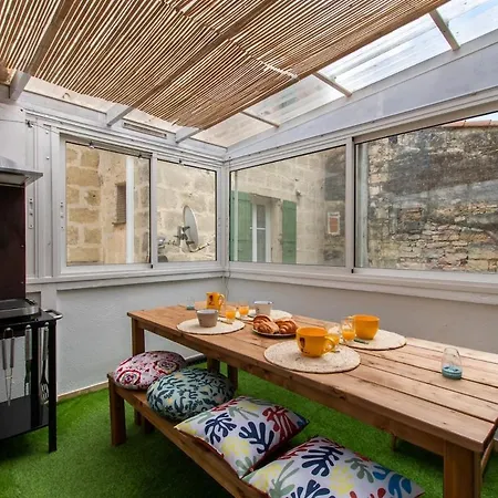 別荘 Maison Familiale A 2 Min A Pied De L'institut A Armand Calme Jeux Babyfoot Jacuzzi Proche *